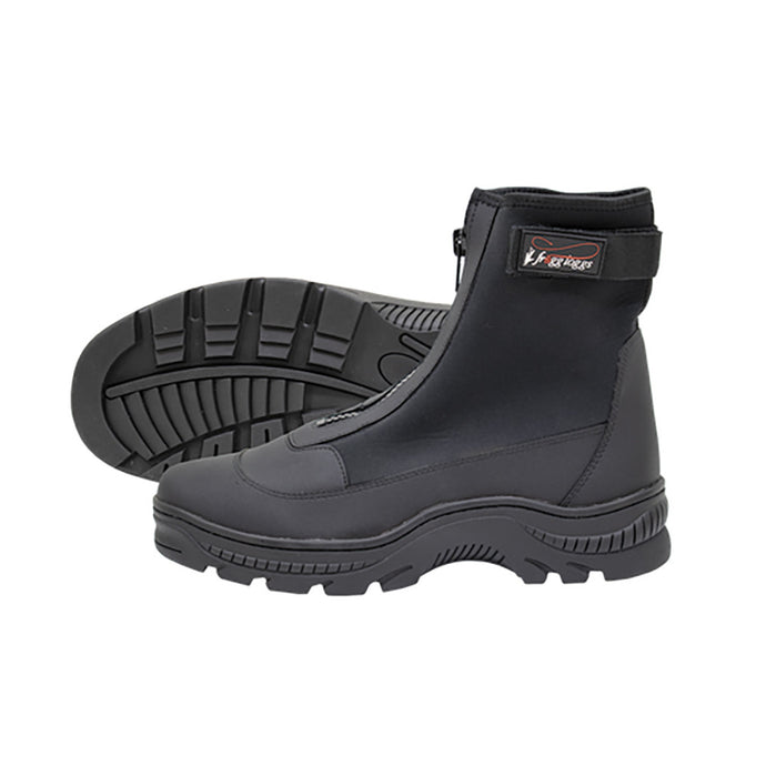 black rain boot with thick sole and water proof from Frogg Toggs