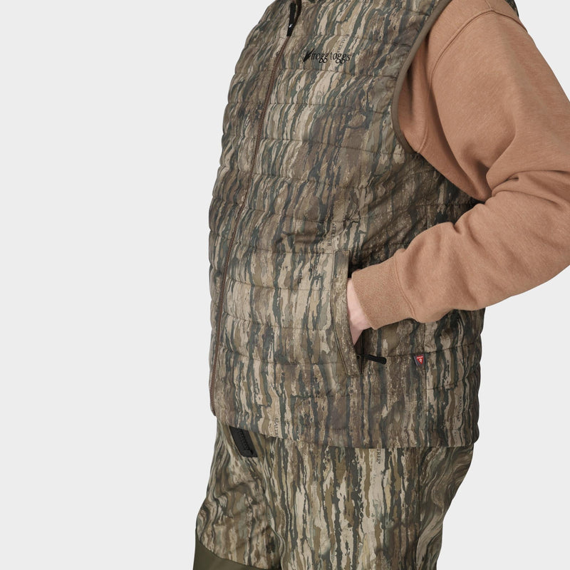 Load image into Gallery viewer, Frogg Toggs Mens Realtree Legacy Oxbow PrimaLoft Vest 
