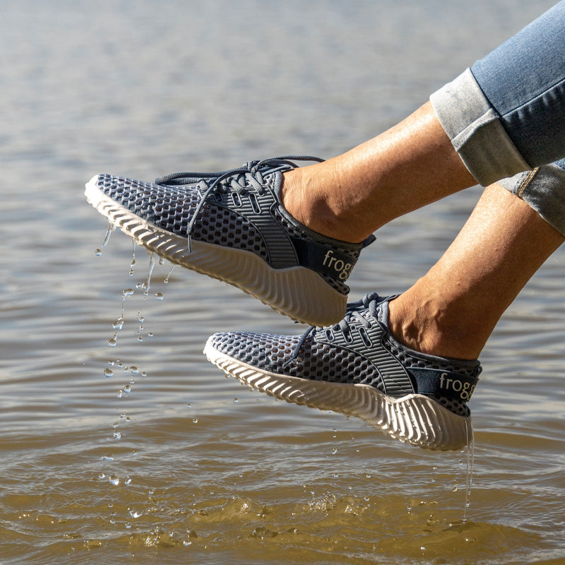 Load image into Gallery viewer, Frogg Toggs Womens Blue Aquastep Mesh Shoe
