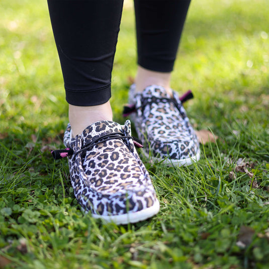 Frogg Toggs Womens Cheetah Print Java 2.0 Lace Up Non Waterproof Shoe