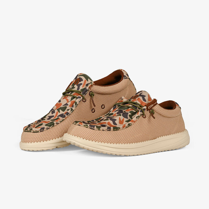 Load image into Gallery viewer, Gator Waders Womens Freedom Camp Shoes
