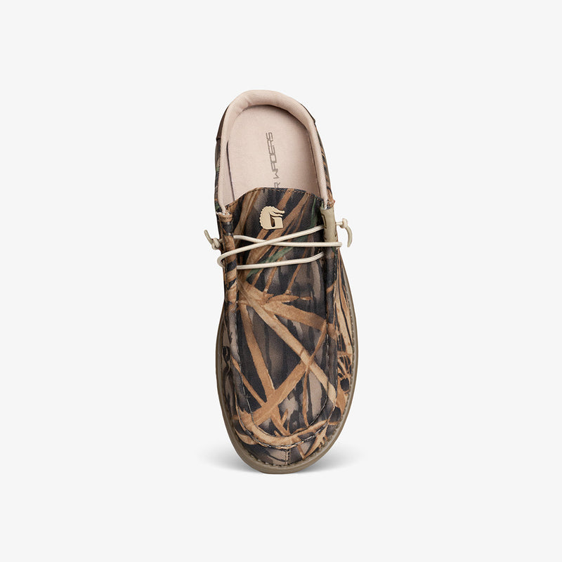 Load image into Gallery viewer, Gator Waders Mens Mossy Oak Original Shadow Grass Camp Shoes Outback Series
