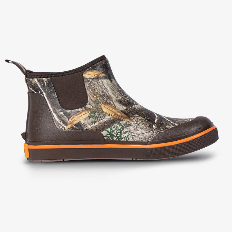 Load image into Gallery viewer, Gator Waders Mens Realtree Edge Camp Boots
